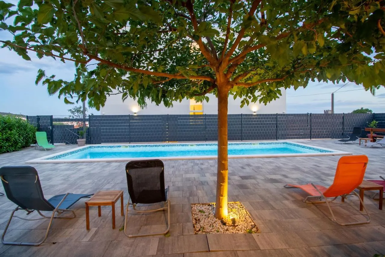 Guest house Bulli Croatia Hotel Seget Donji