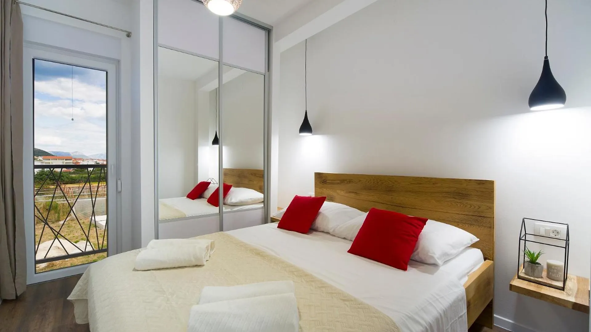 Bulli Croatia Hotel Seget Donji Guest house