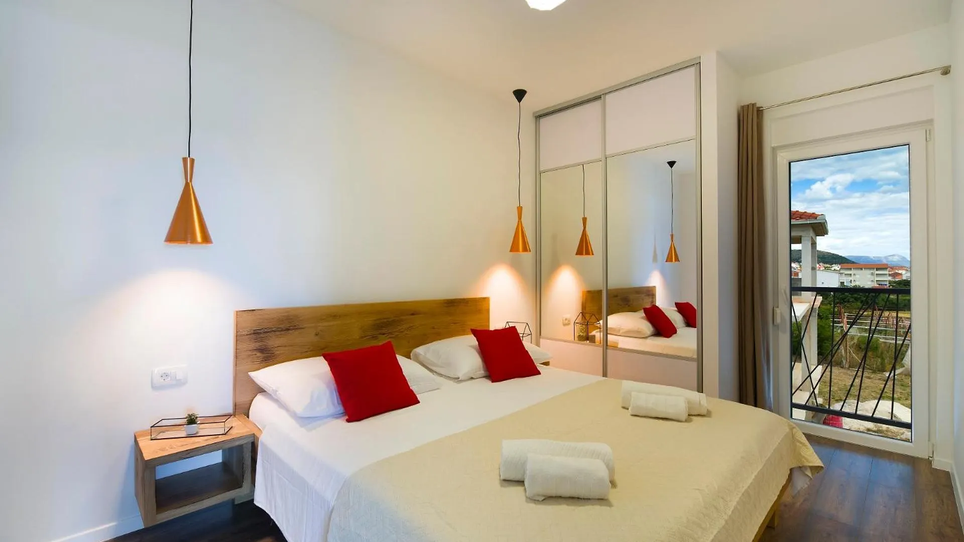 Bulli Croatia Hotel Seget Donji Guest house