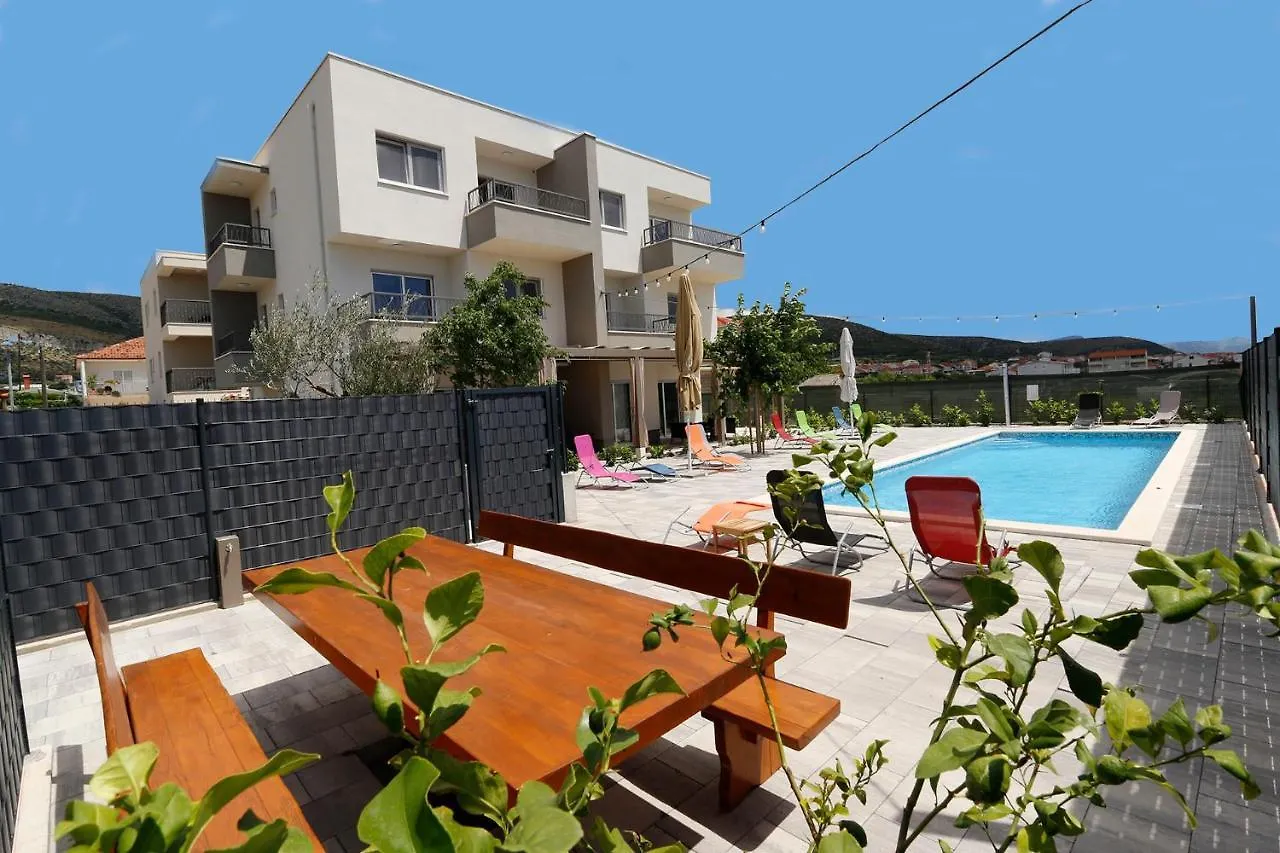 Bulli Croatia Hotel Seget Donji Guest house