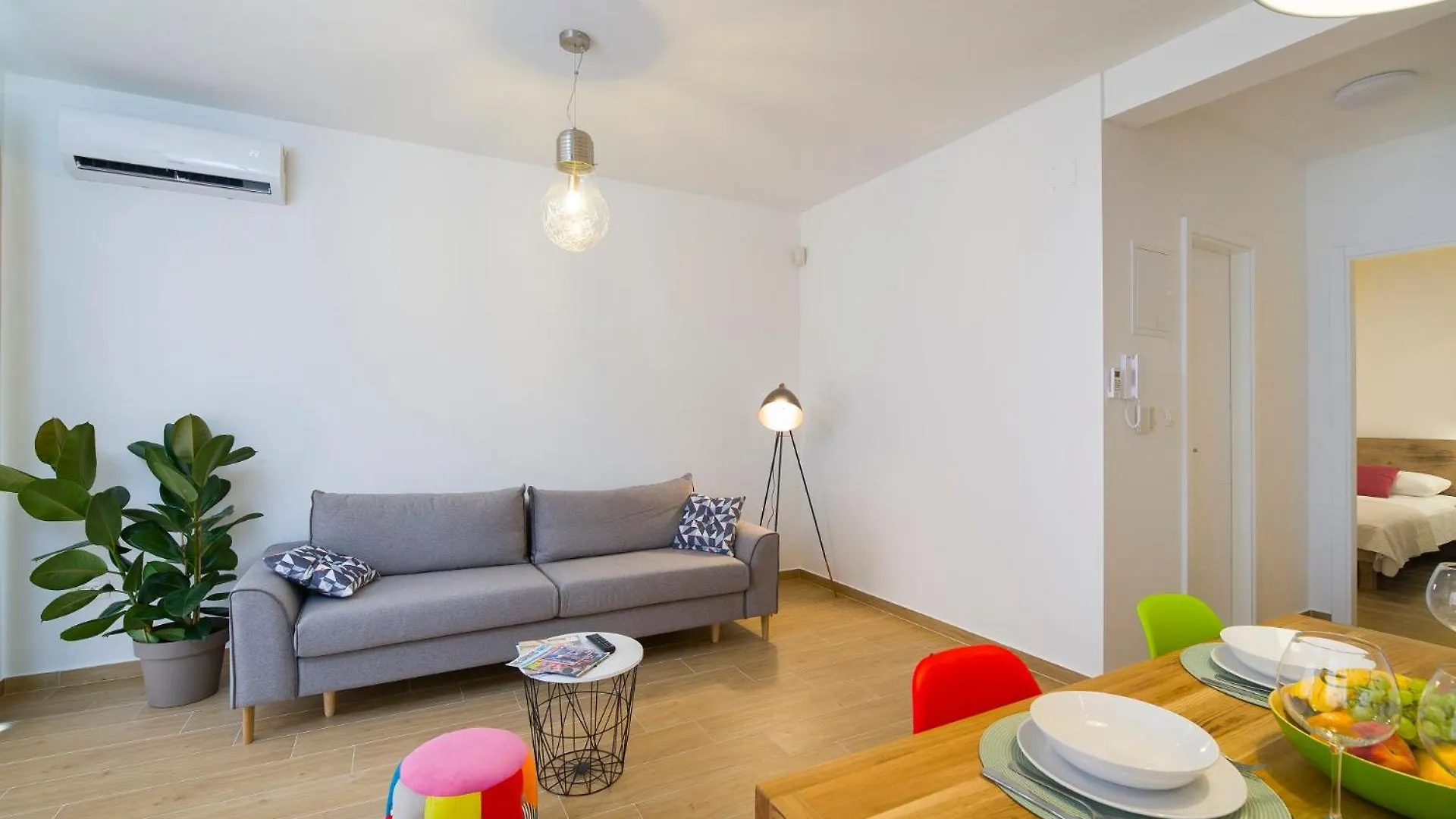 Bulli Croatia Hotel Seget Donji