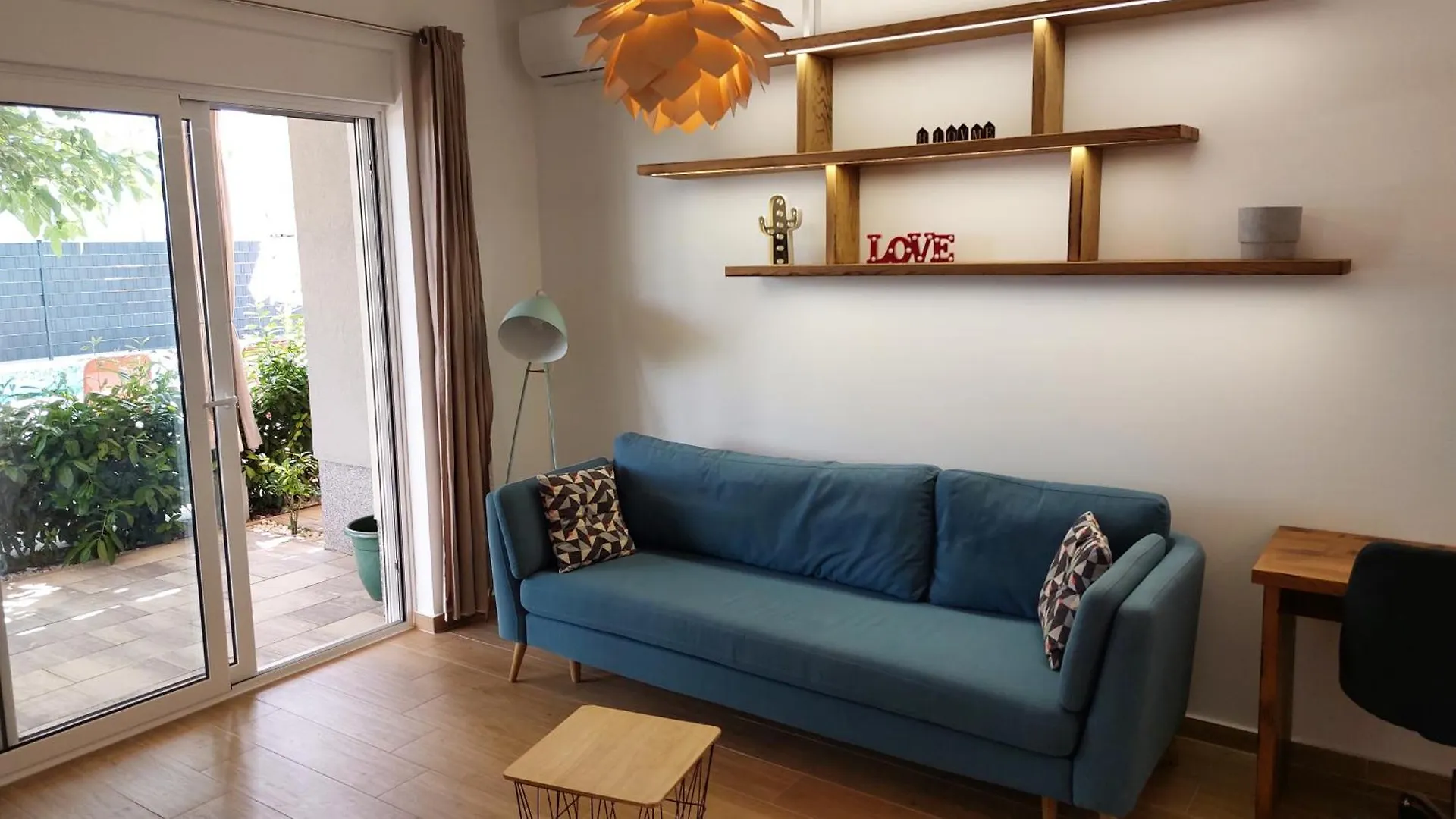 Bulli Croatia Hotel Seget Donji Guest house