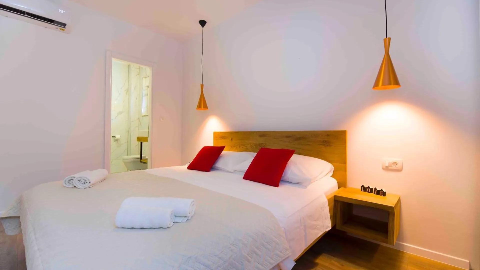 Bulli Croatia Hotel Seget Donji Croatia